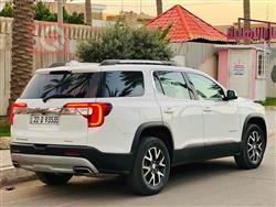 GMC Acadia